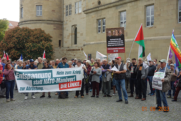 Kundgebung in Stuttgart am Mahnmalfür die Opfer des deutschen Faschismus