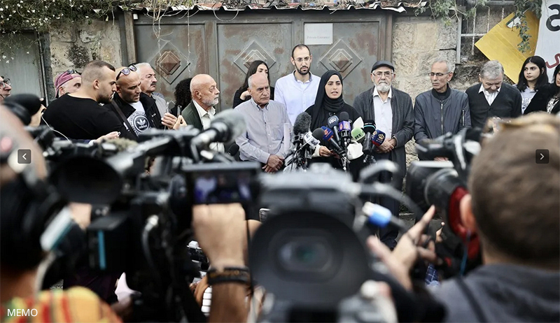 Presseerklärung der Bewohner:innen in Scheikh Jarrah in Ostjerusalem am 2. november 2021, nachdem Gerichtsurteil des Obersten Gerichts
